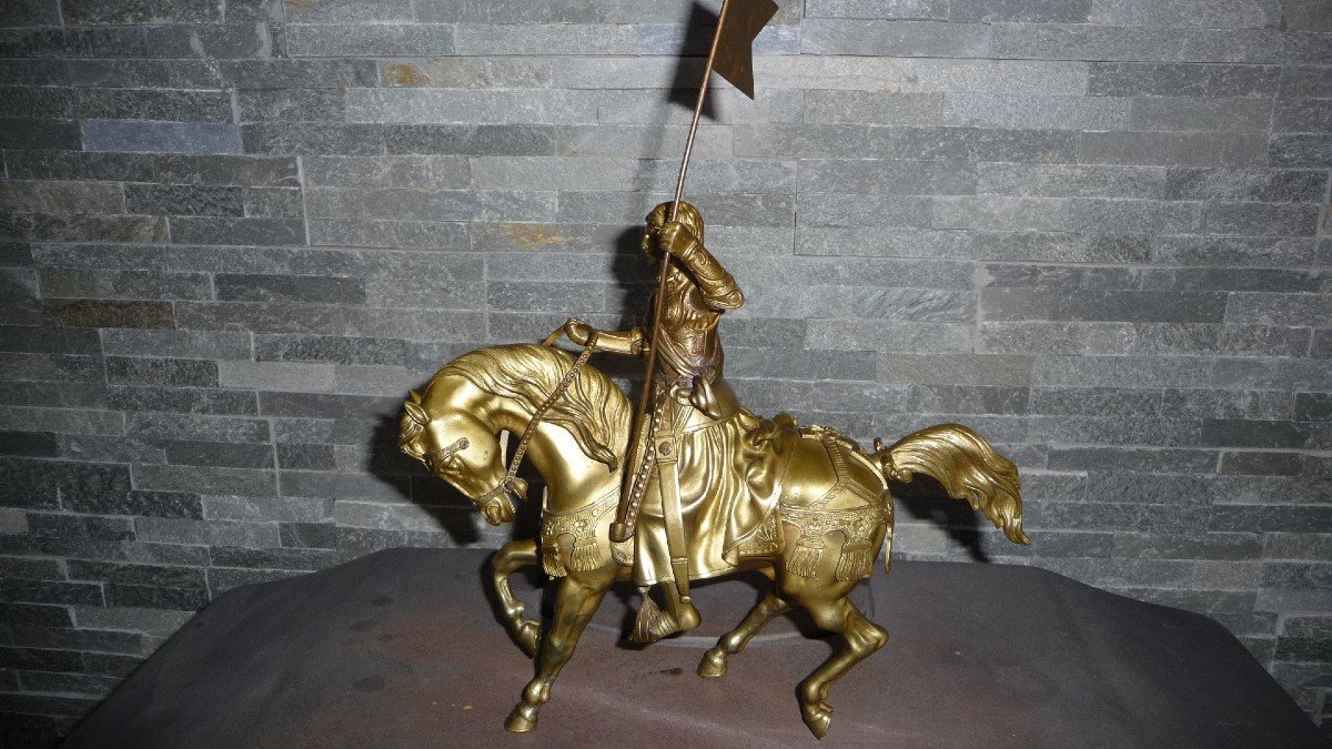 Suberbe Bronze De Jeanne d'Arc Avec Son étendard, Sur Son Cheval. Epoque XIXème