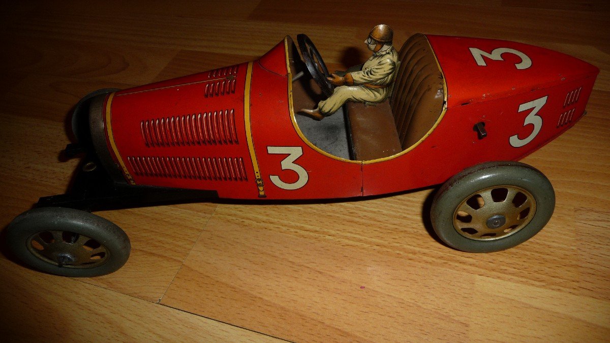 Jep Toy: Red Tin Toy Racing Bugatti, Spring Engine. Produced From 1928 To 1936-photo-3