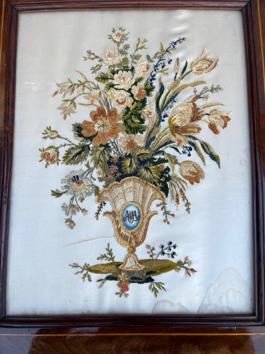 Embroidery On Silk, Chenille Pattern, Flower Vase Decoration, Early 19th Century -photo-3