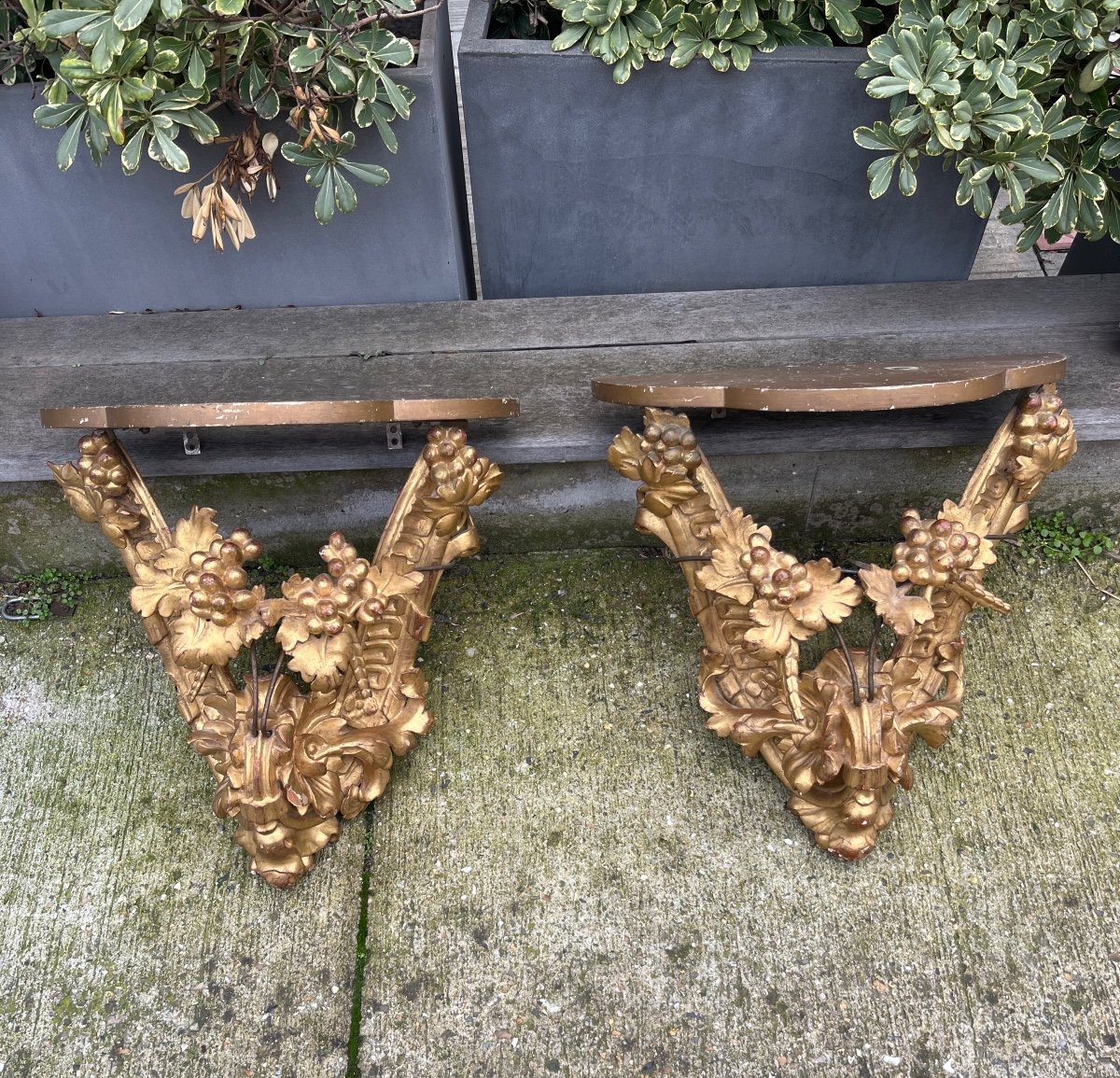 Pair Of Wall-mounted Side Tables With Carved Gilded Wood Decoration, Italy, 19th Century 