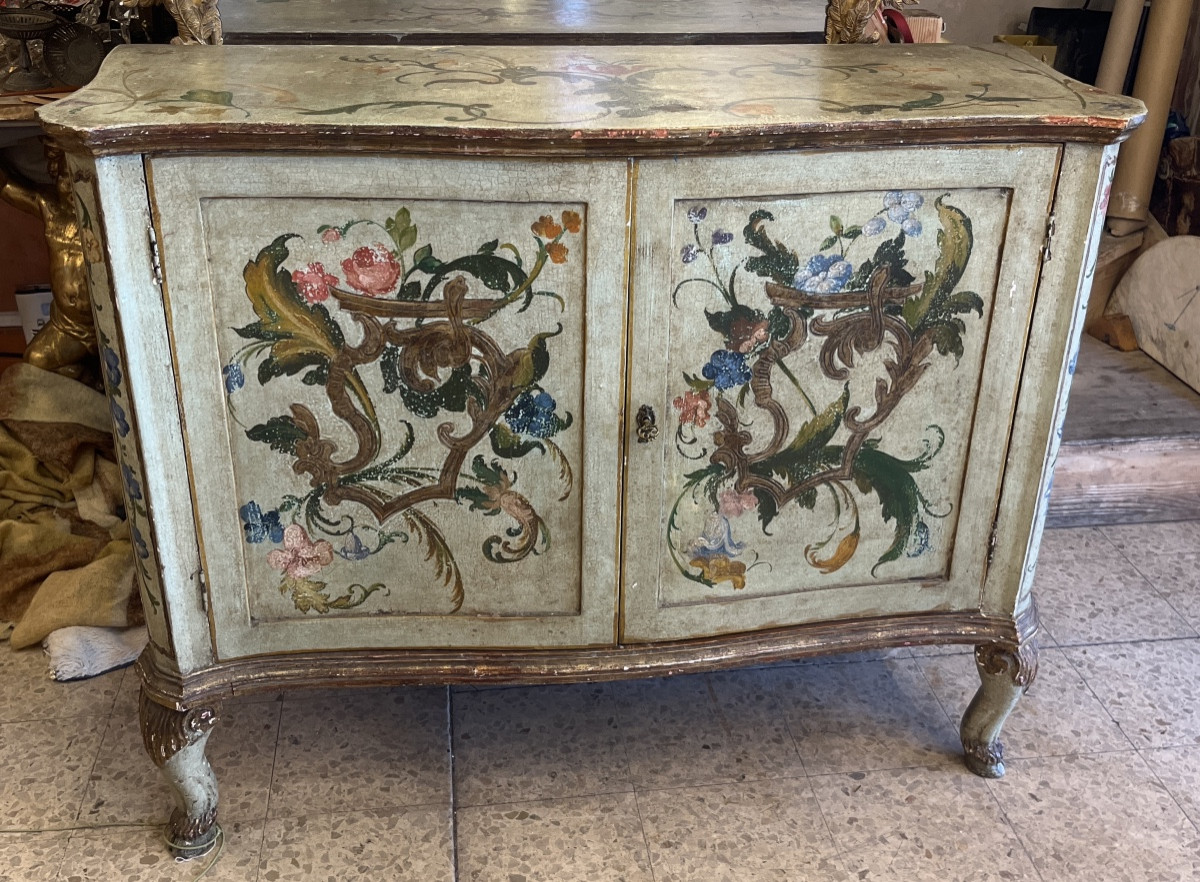 Italian Painted Sideboard With 2 Curved Front Doors, Late 19th Century 