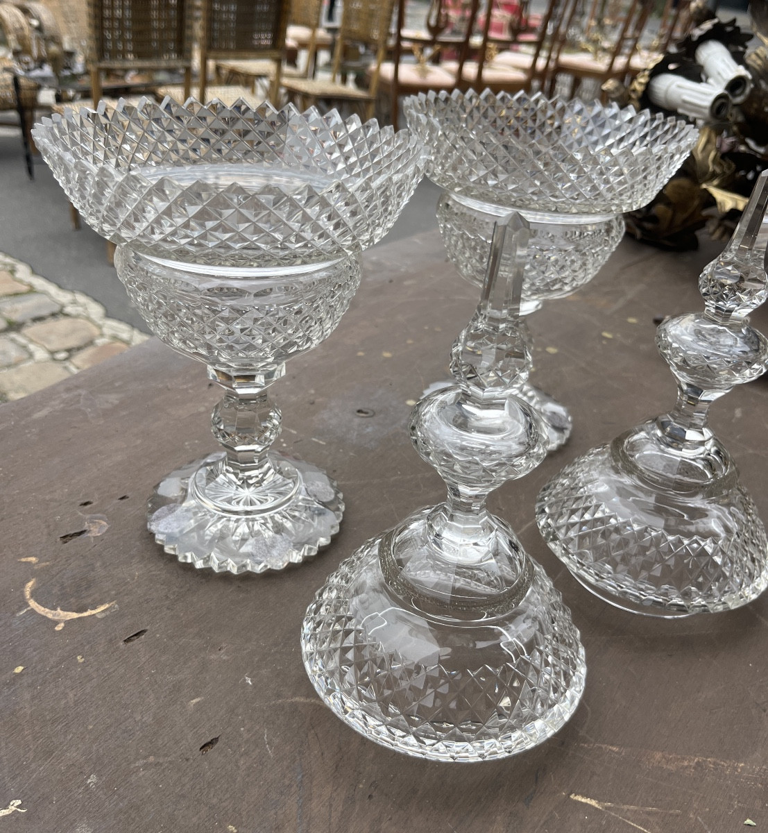 Pair Of 19th Century Cut Crystal Drageoirs With Diamond Points -photo-3