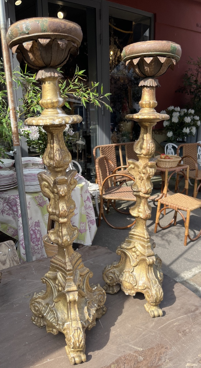 Pair Of 18th Century Baroque Candelabras In Gilded Wood On All Sides -photo-3