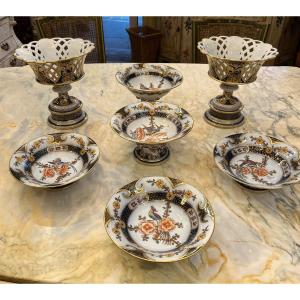 Set Of Porcelain Displays Decorated With Flora And Birds Of Paradise Motifs, 19th Century 