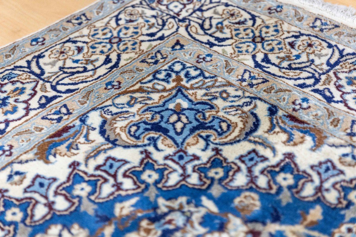 299x182 Cm Genuine Hand-knotted Nain 12la Persian Carpet | Lachak-toranj Medallion-photo-2