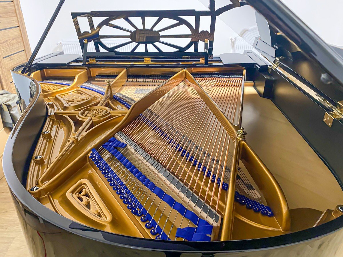 Ed. Seiler Model 190 Grand Piano – Elegance And Precision From Germany-photo-3