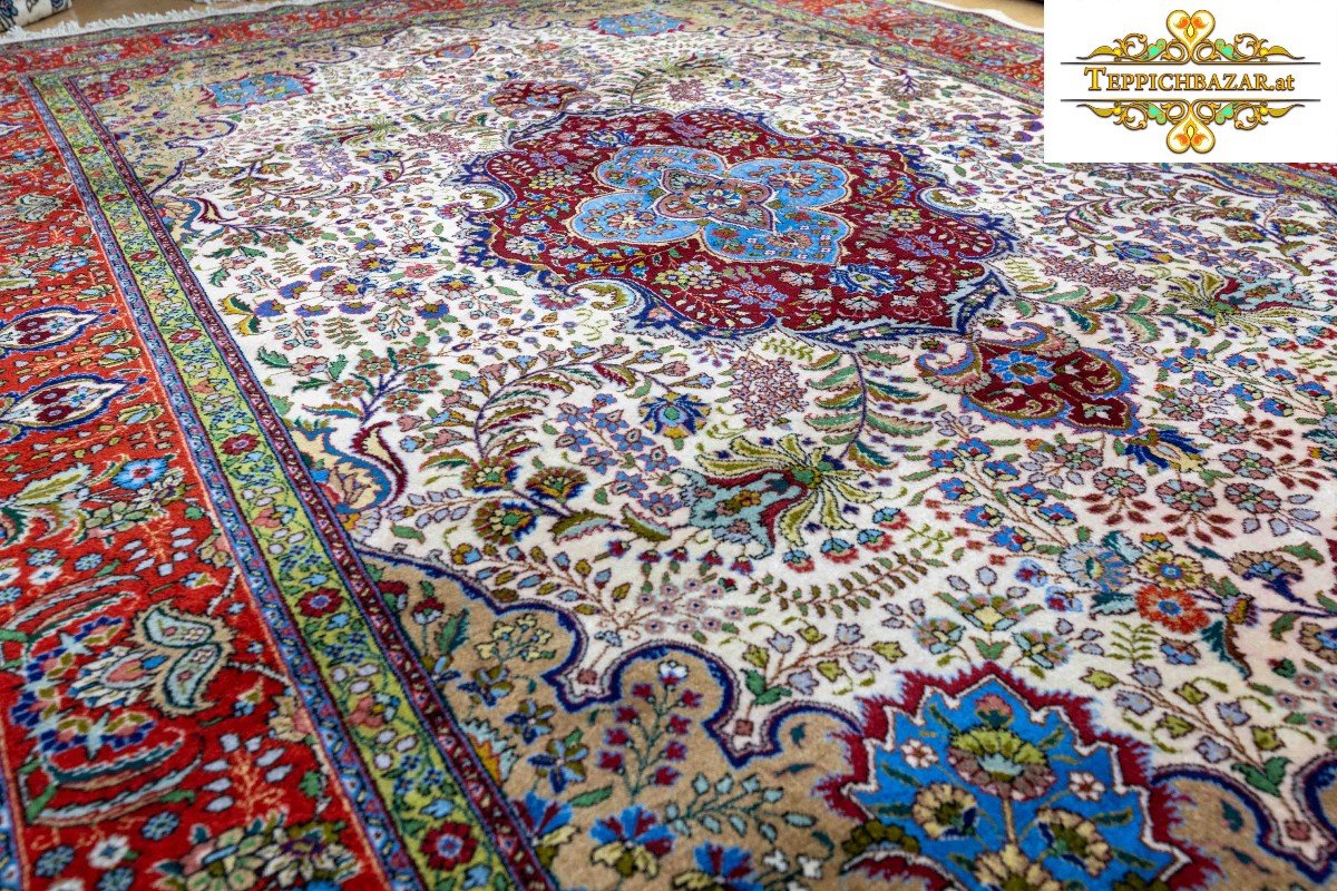 307x208 Cm Hand-knotted Rare Tabriz Persian Carpet-photo-2