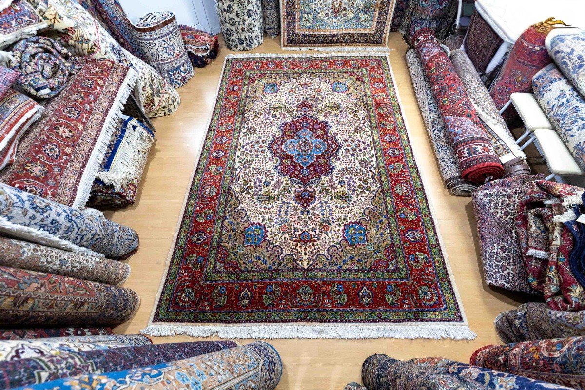 307x208 Cm Hand-knotted Rare Tabriz Persian Carpet