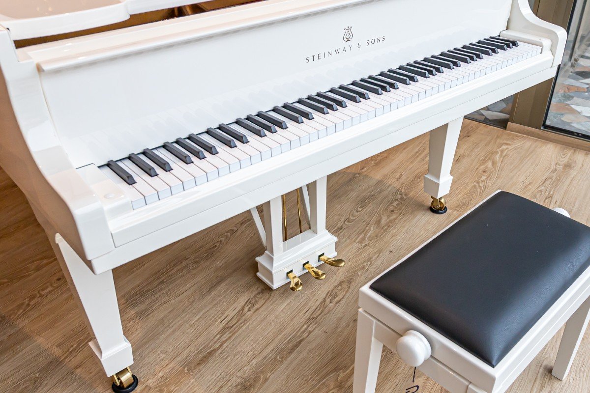 Steinway & Sons Modèle O-180 Piano De Salon – Blanc Poli (1993)-photo-8