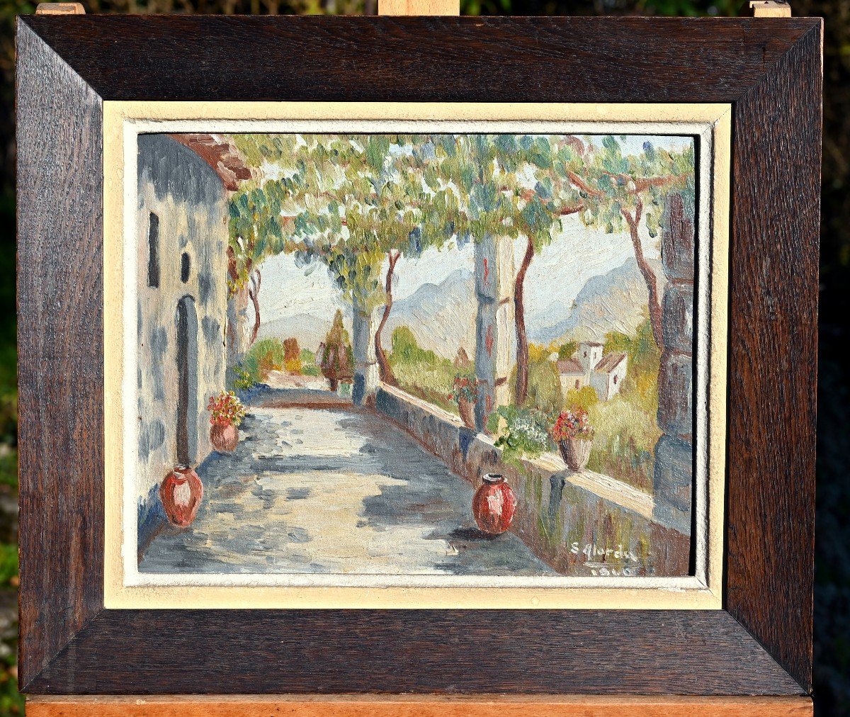 La terrasse sous la pergola, 1940 | Huile sur bois signée S. ALORDA (?) -photo-3