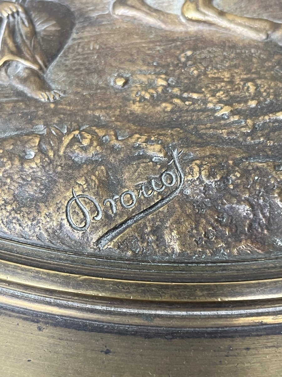 Presentation Cup On Stand In Patinad Bronze Signed Drouot -photo-1