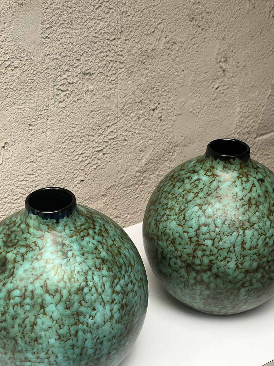 Pair Of Ceramic Ball Vases, Boch Freres Keramis-photo-3