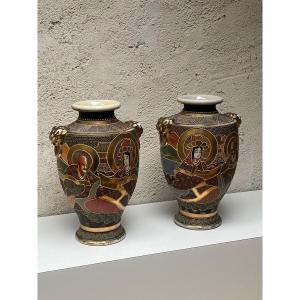 PAIRE DE VASES EN FAIENCE EMAILLEE POLYCHROME ET OR - JAPON, FOURS DE SATSUMA