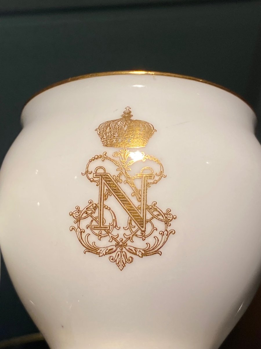 Two Napoleon III Sèvres Porcelain Cream Pots -photo-4