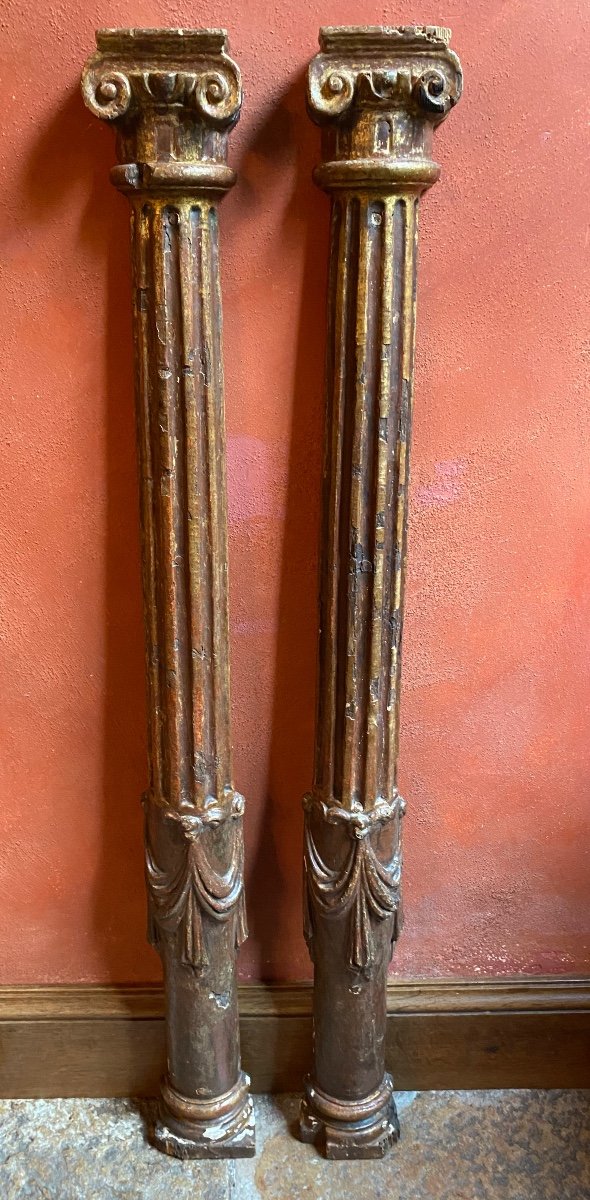 Pair Of Ionic Columns In Golden Wood From The XVI Eme Century