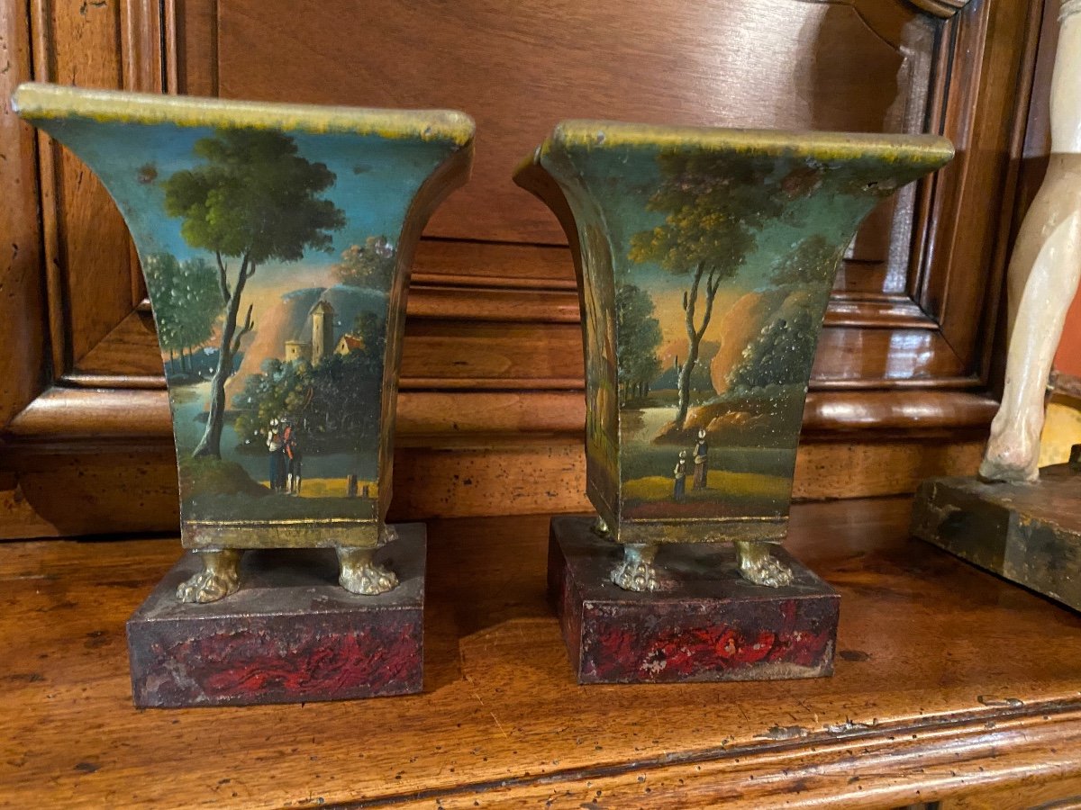 Pair Of Romantic Mini Vases In Painted Sheet Metal From The XIX Eme Century-photo-3