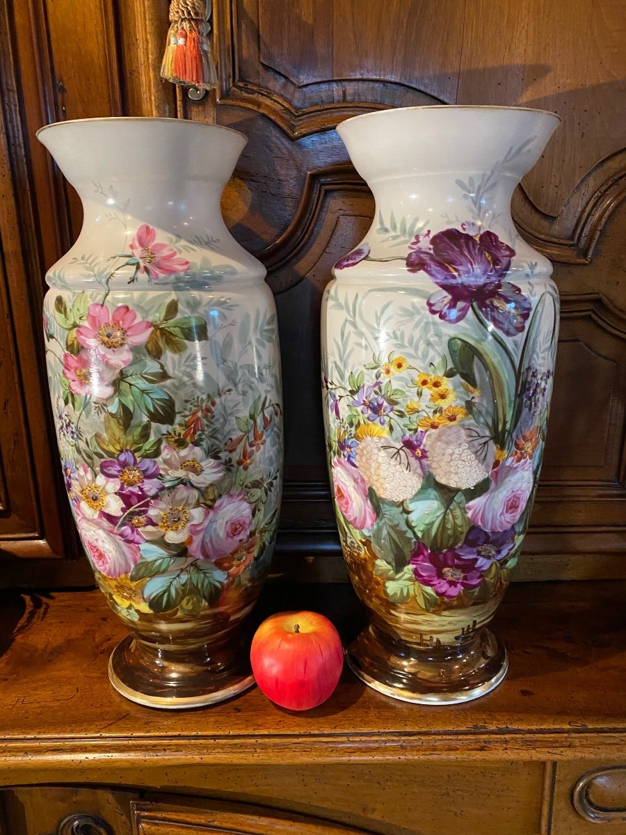 Très Grande Paire De Vases Louis Philippe Aux Fleurs Peintes -photo-4