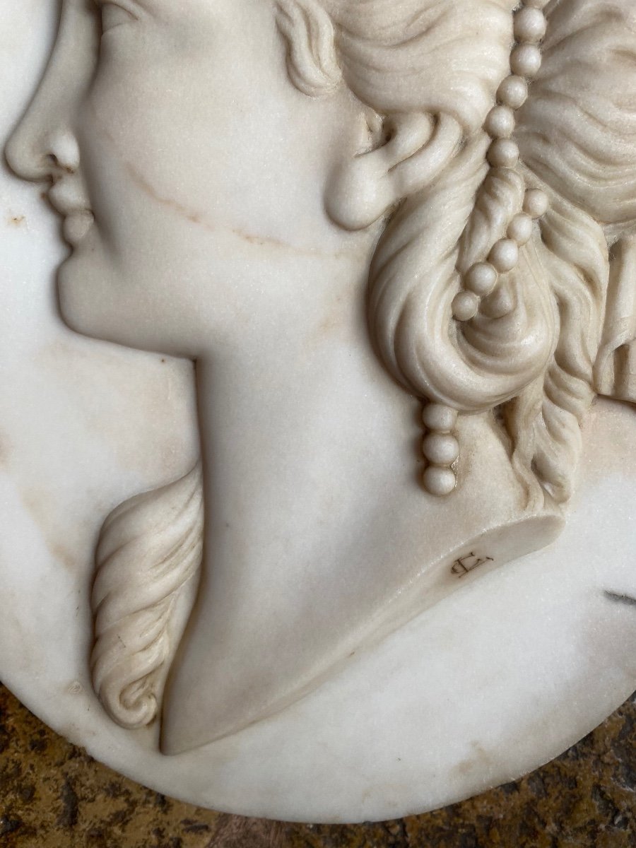 Large Oval Marble Medallion, Profile Of A Young Woman Dated 1874-photo-3