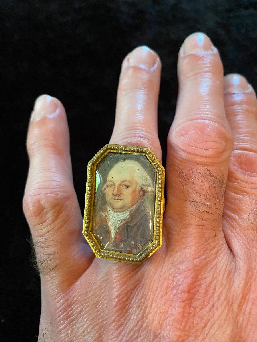 Sentimental Ring, 18 Eme Century Portrait Ring, Gentleman With A Wig-photo-4