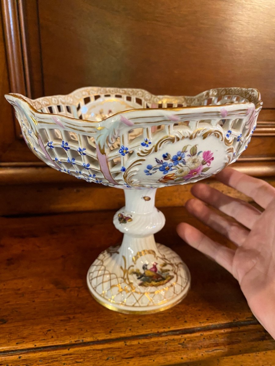 Openwork Cup In Meissen Porcelain From The 19th Century-photo-4