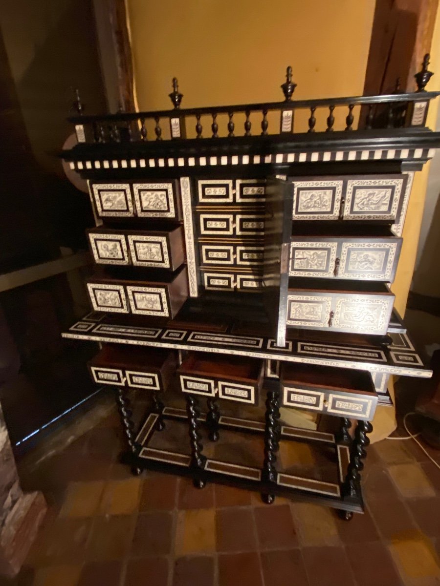 Cabinet With Musical Instruments, End Of 19th Century-photo-3