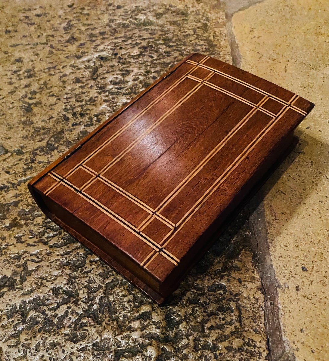 Trompe l'Oeil Book In Walnut Forming Box -photo-3