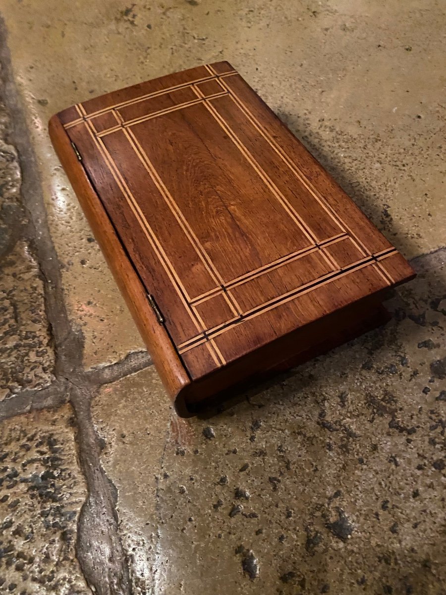 Trompe l'Oeil Book In Walnut Forming Box -photo-4