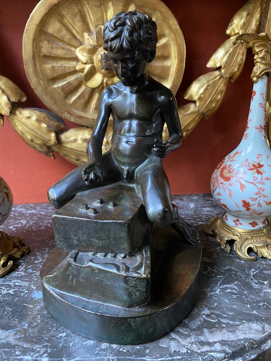 Rare Bronze Of A Young Naked Man Playing Dice, 19th Century -photo-7