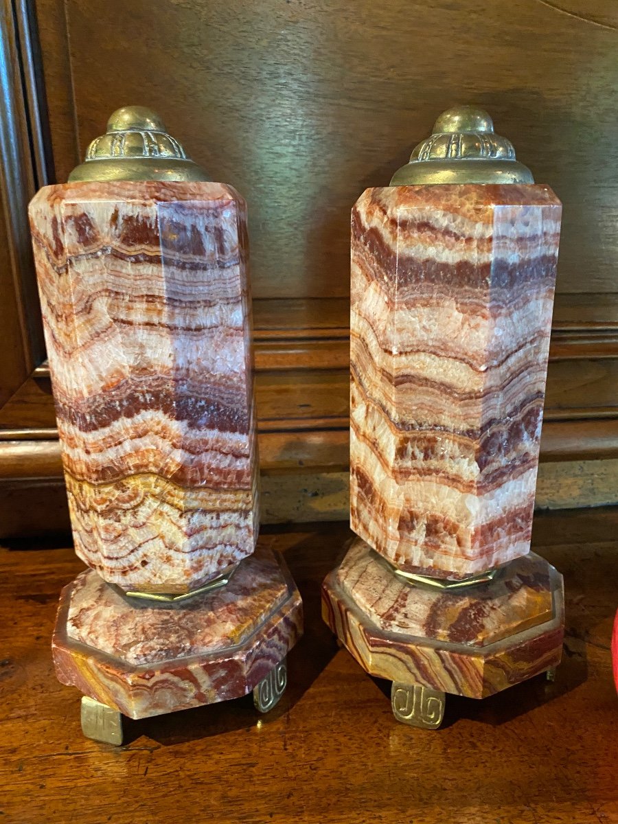 Pair Of Octagonal Columns In Art Deco Ribboned Onyx -photo-4