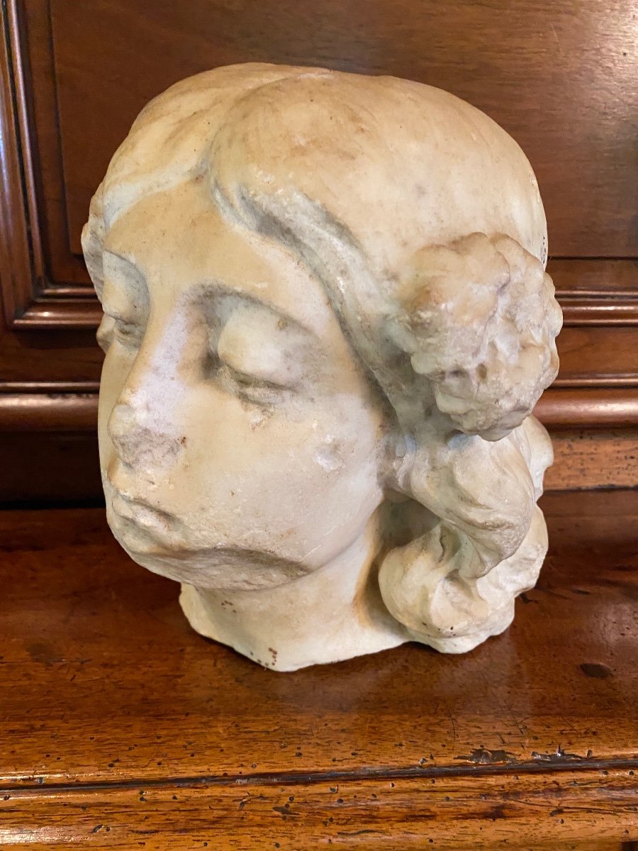 Flora, Moving Vestige Of A Young Woman's Face In Marble, 19th Century -photo-7