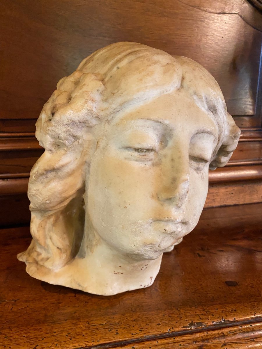 Flora, Moving Vestige Of A Young Woman's Face In Marble, 19th Century -photo-8
