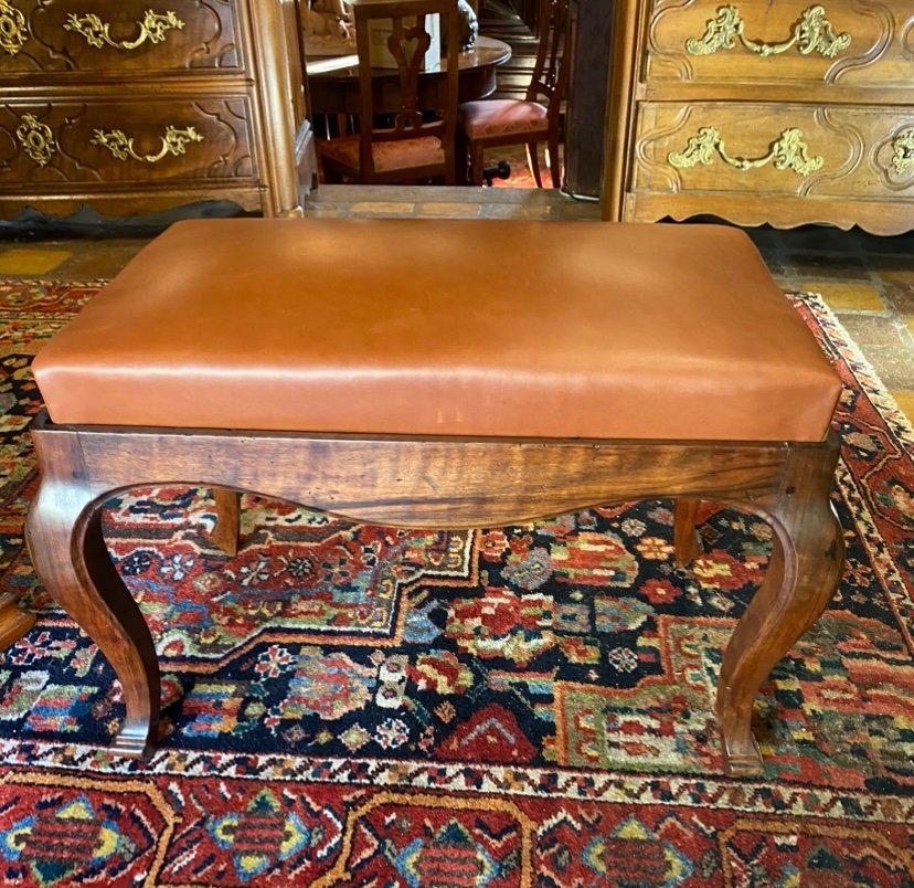 Small Bench With Walnut Frame From The 18th Century -photo-2