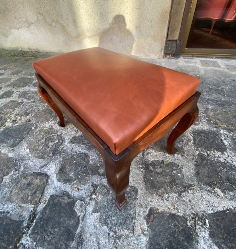 Small Bench With Walnut Frame From The 18th Century -photo-1