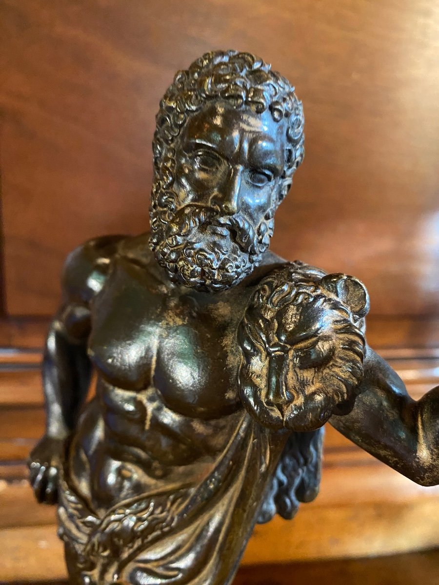 Beautiful Bronze Hercules In Contrapposto -photo-2