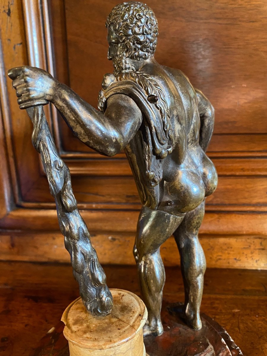 Beautiful Bronze Hercules In Contrapposto -photo-6