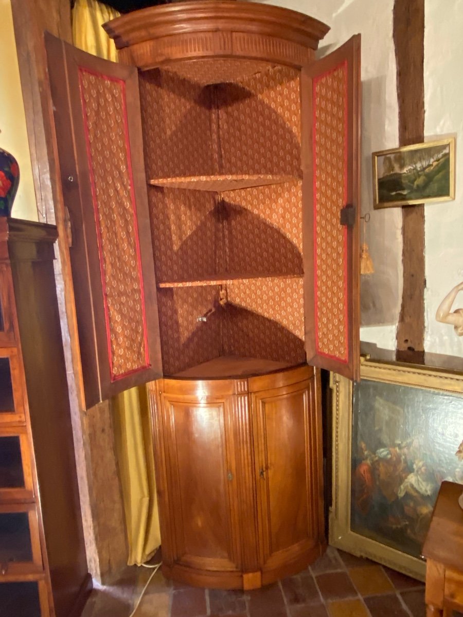 Large Corner Cabinet In Louis XVI Cherry Wood From The End Of The 18th Century -photo-3