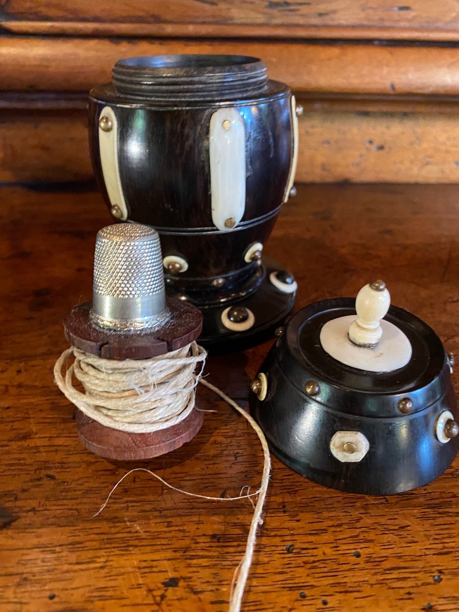 Collection, Rare Thread Winder And Thimble Holder In Solid Ebony And Bone From The Napoleon II Period-photo-2