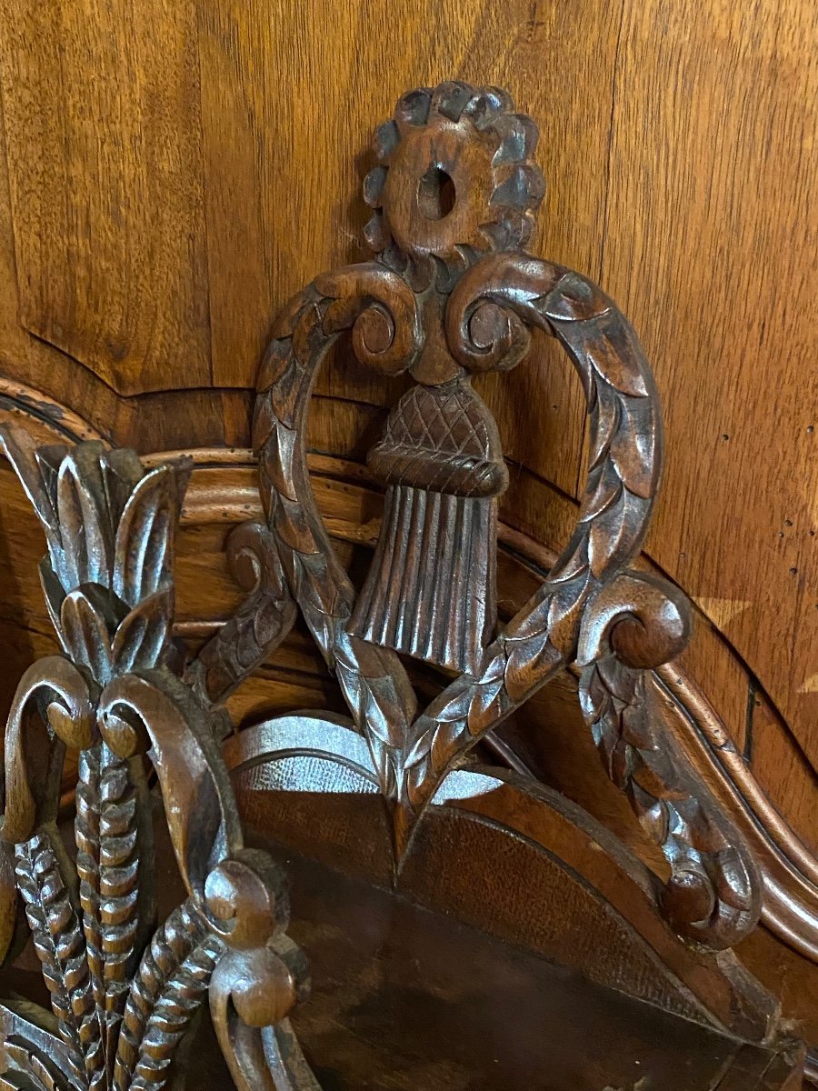 Important Provençal Fariniero In Very Carved Walnut End Of The 18th Century -photo-3