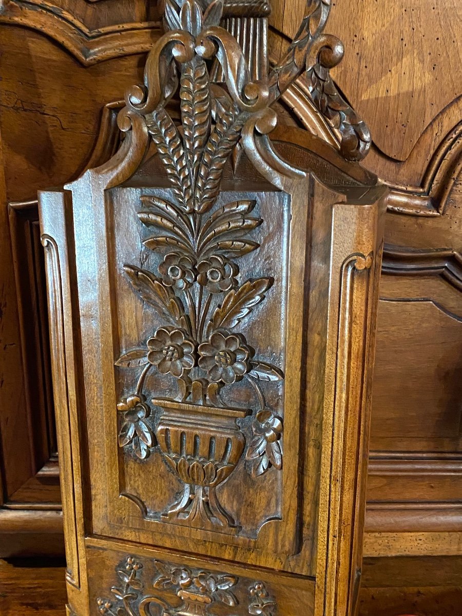 Important Provençal Fariniero In Very Carved Walnut End Of The 18th Century -photo-4