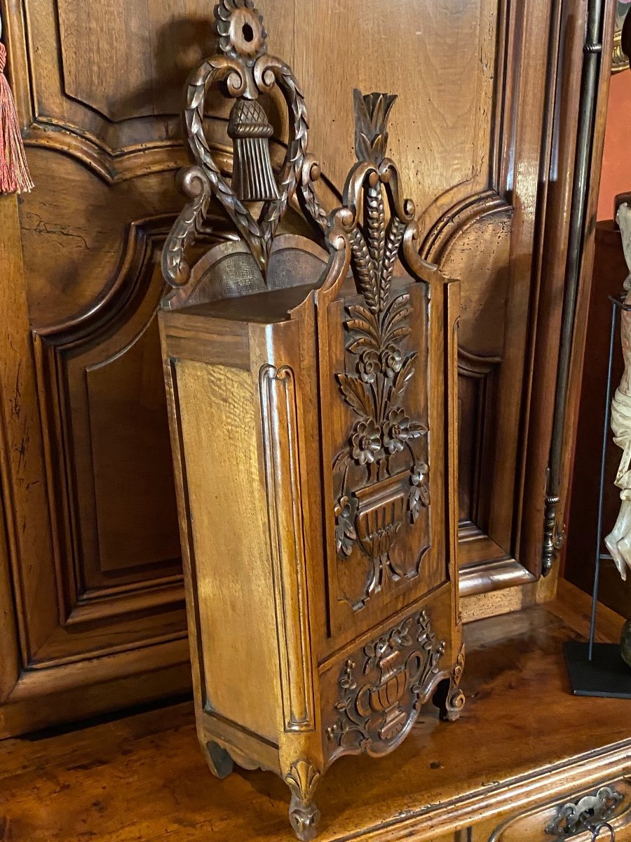 Important Provençal Fariniero In Very Carved Walnut End Of The 18th Century -photo-8