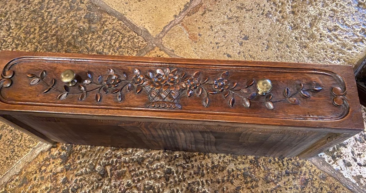 Estanier Provençal, Walnut Wall Shelf, Early 19th Century -photo-2