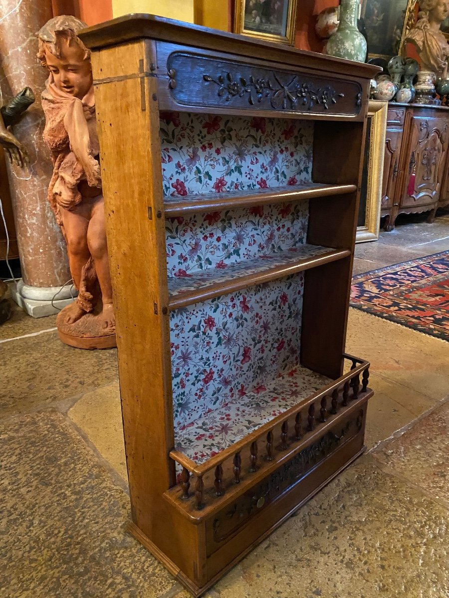 Estanier Provençal, Walnut Wall Shelf, Early 19th Century -photo-3