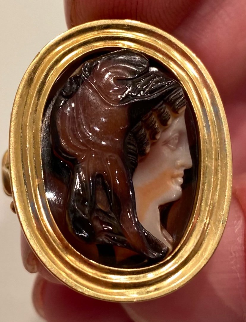 Bague En Or Avec Le Profil De Pâris, Camée Néoclassique Début Du XIX Eme Siècle 