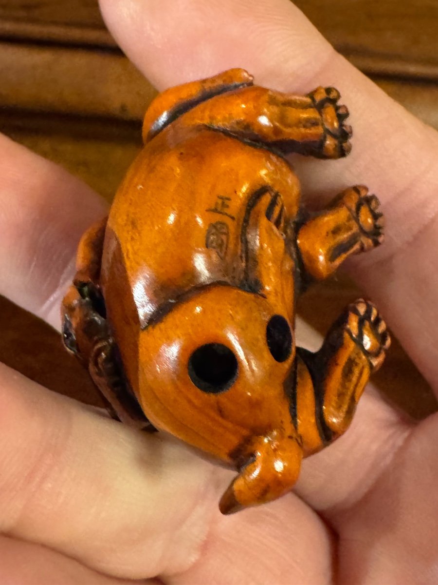 Netsuke Rabbit Playing With Its Baby, Meiji Period -photo-2