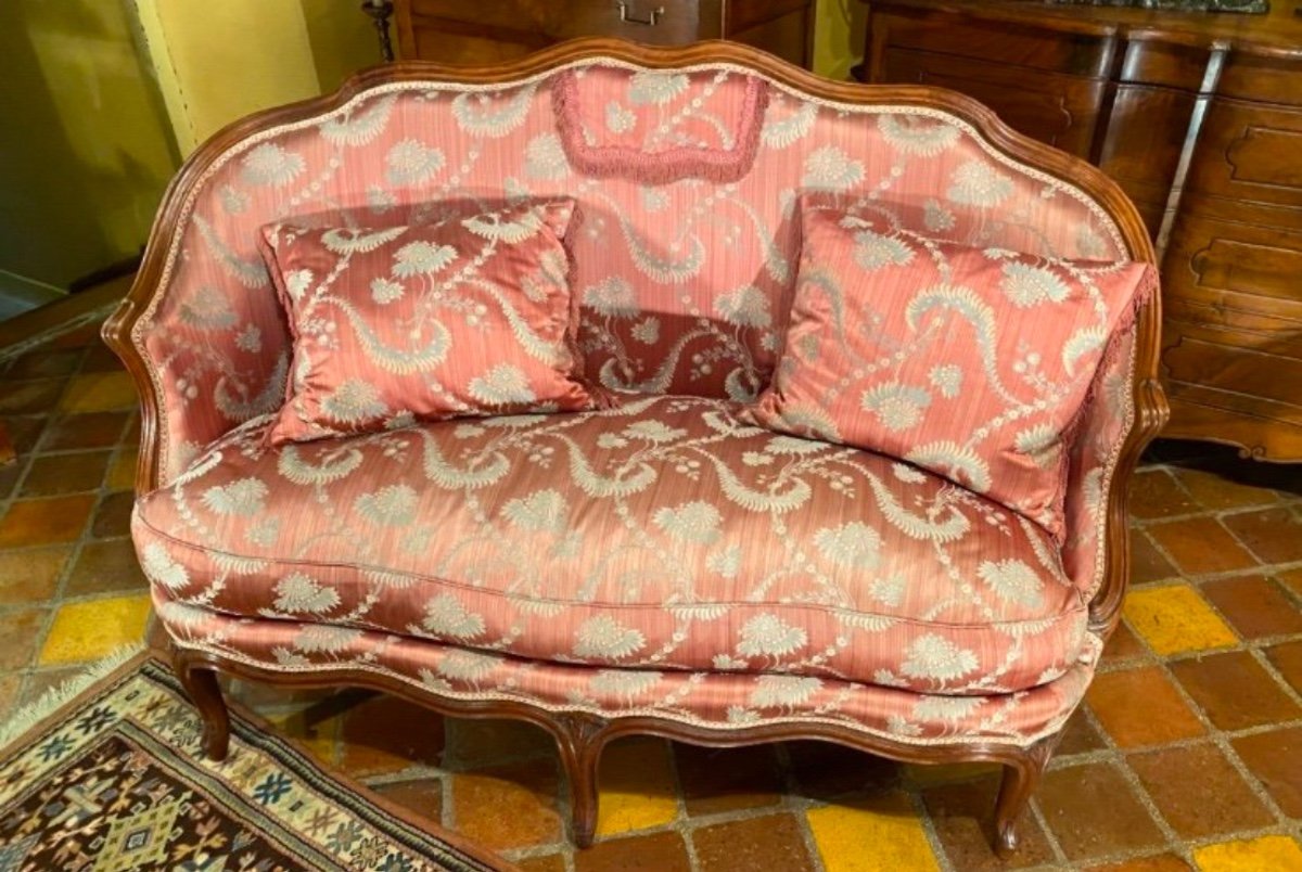 Small Louis XV Period Walnut Basket Sofa, 18th Century-photo-3