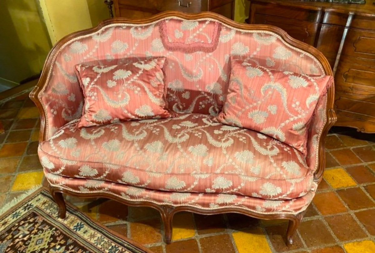 Small Louis XV Period Walnut Basket Sofa, 18th Century-photo-1