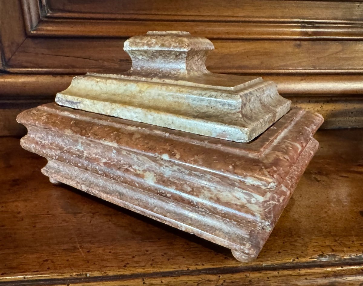 Marble Inkwell From The Beginning Of The 19th Century In The Louis XIV Style 