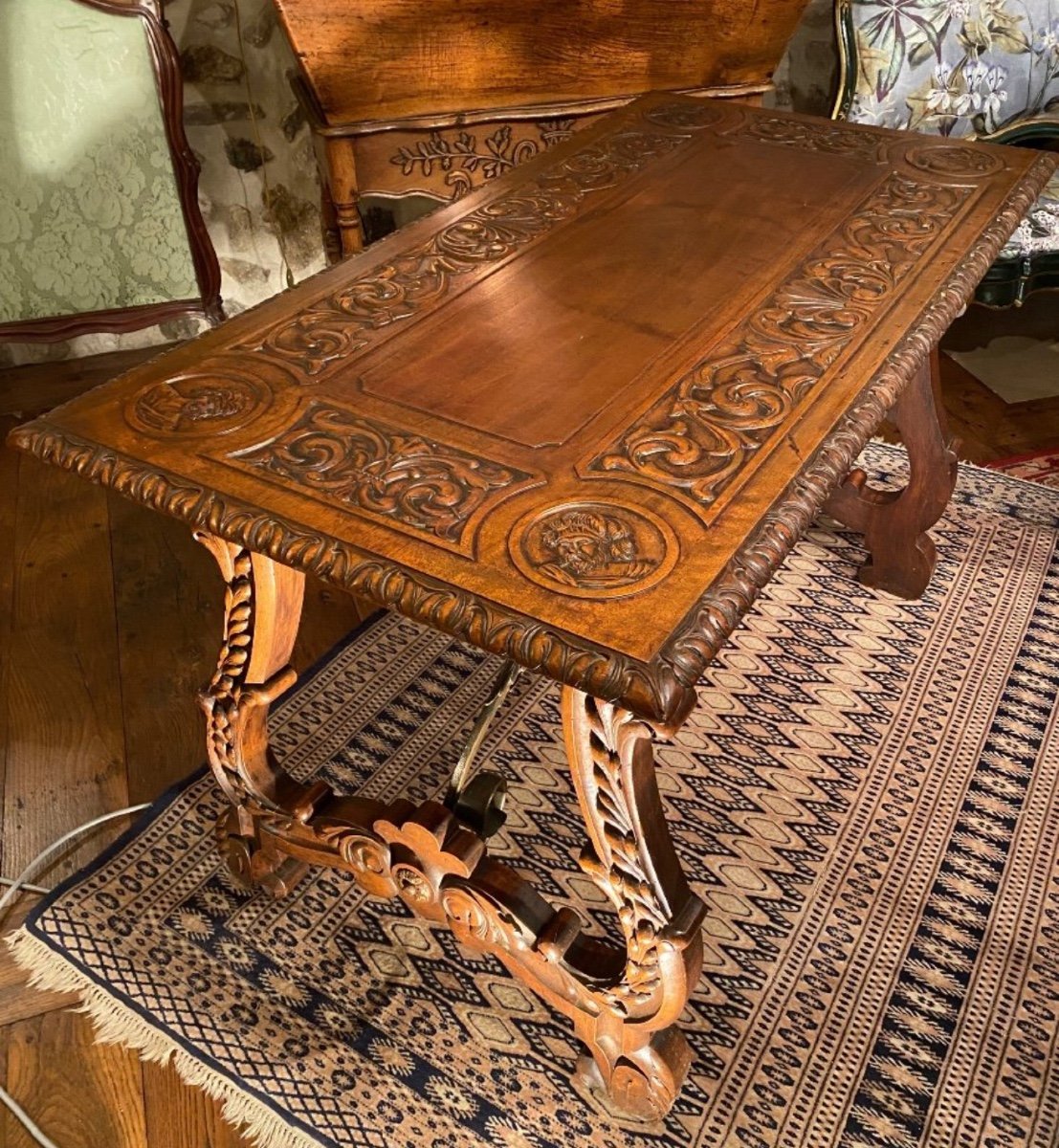 Renaissance Style Carved Walnut Table Forming A Desk -photo-3