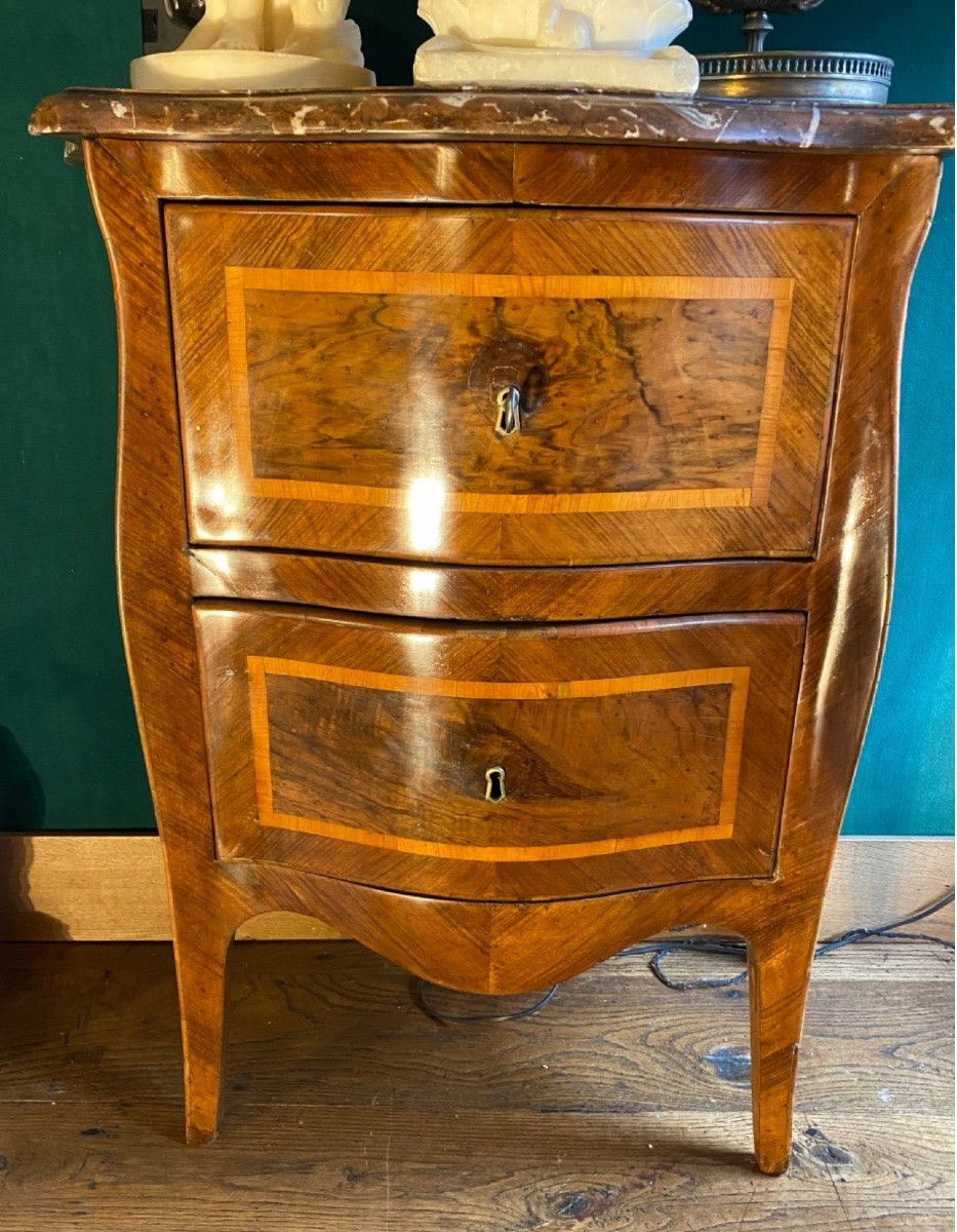 Small Italian Curved Chest Of Drawers In Walnut From The Louis XV Period.-photo-3