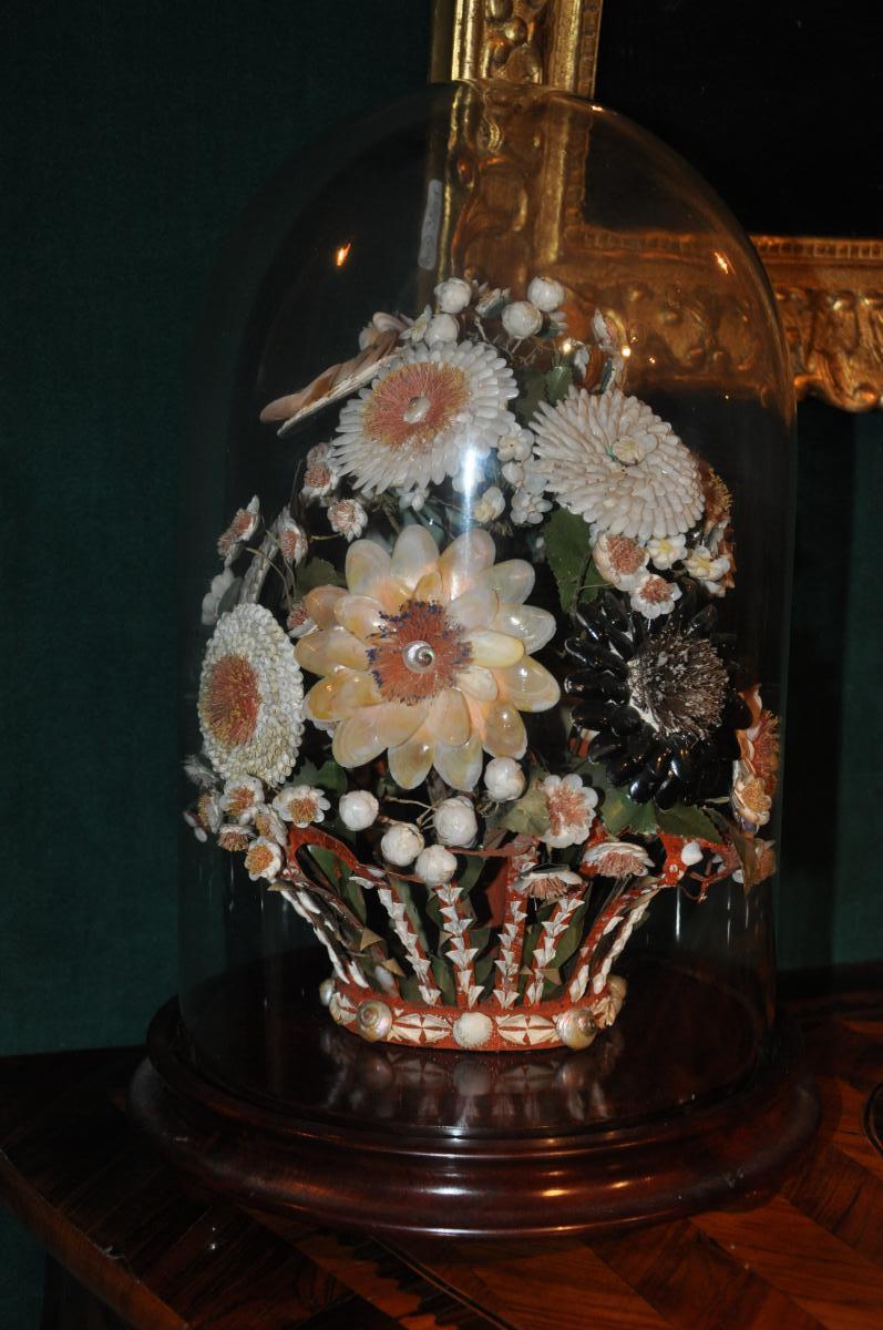 Beautiful Bouquet Of Flowers In Seashells Nineteenth Century Under Globe-photo-8